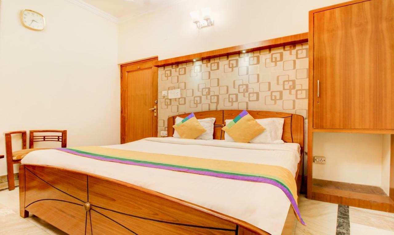 Treebo Trip Sonachi Hotels Amritsar Exteriör bild
