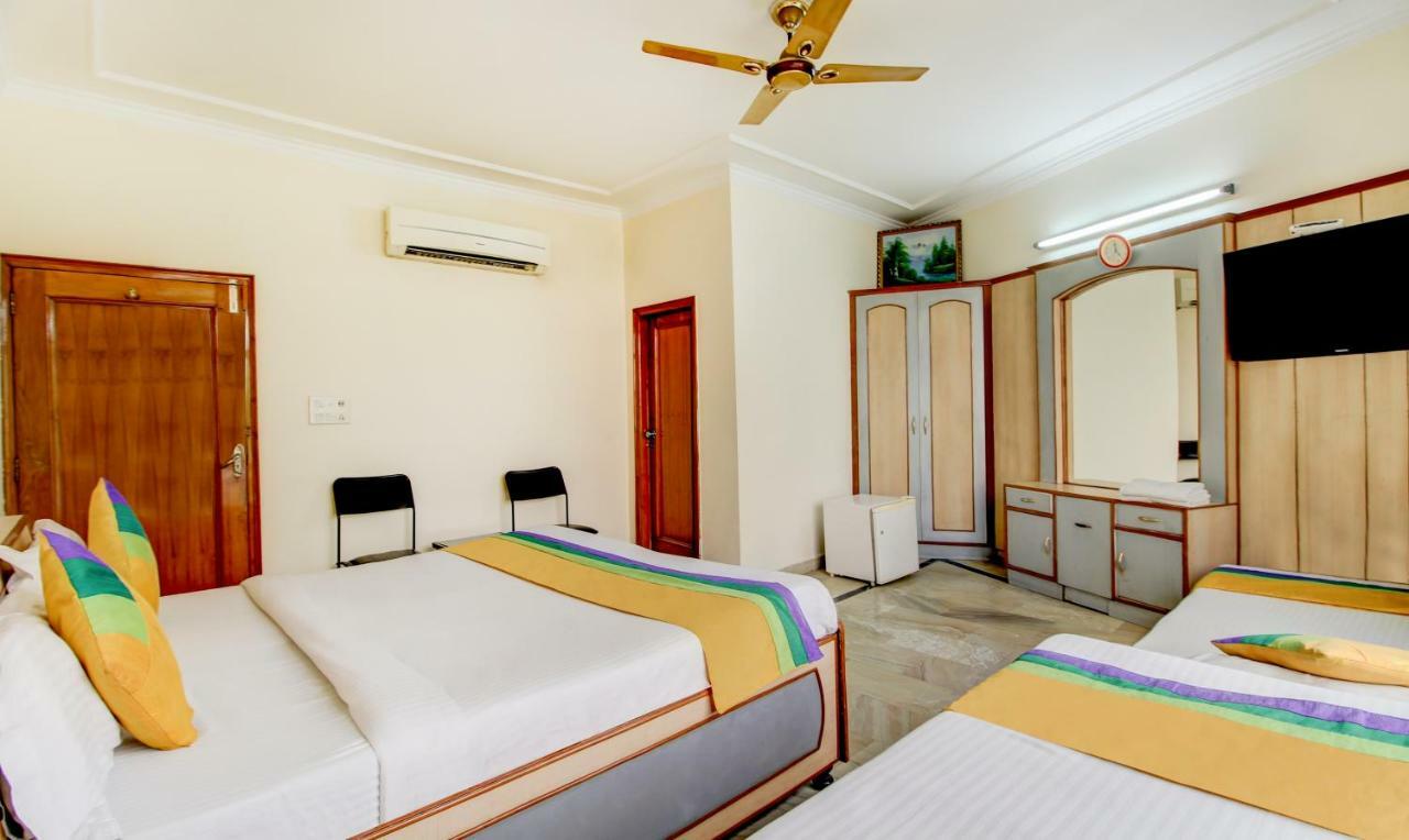 Treebo Trip Sonachi Hotels Amritsar Exteriör bild